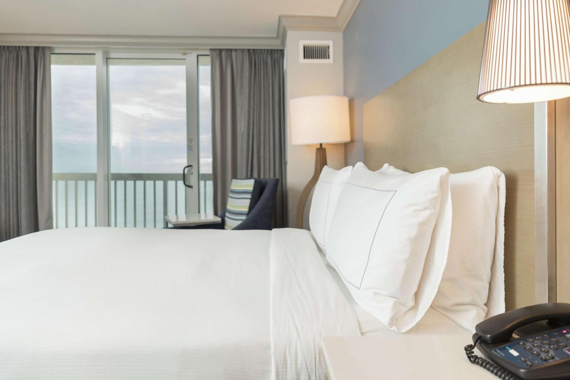 Hilton Melbourne Beach Oceanfront Kültér fotó